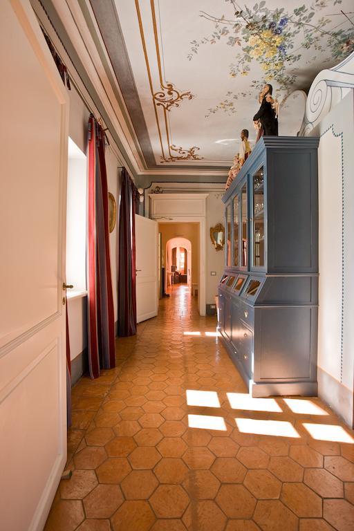 Il Paladino Bed & Breakfast Sciolze Dış mekan fotoğraf